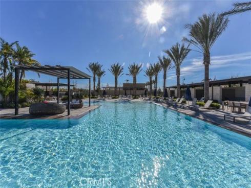 91  Pelican  , Irvine, CA