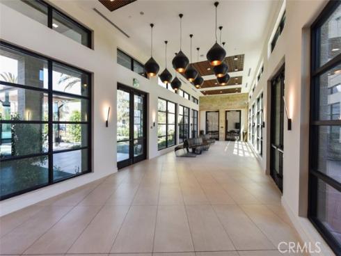 91  Pelican  , Irvine, CA