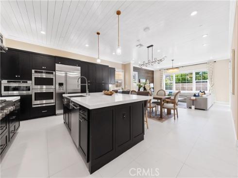 91  Pelican  , Irvine, CA