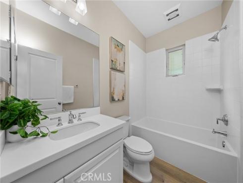 55  Parkdale  , Irvine, CA