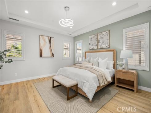 55  Parkdale  , Irvine, CA