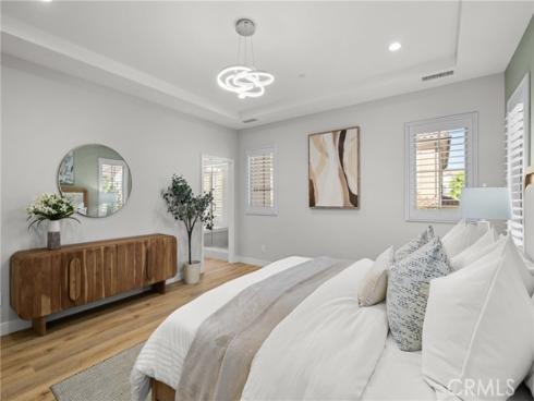 55  Parkdale  , Irvine, CA