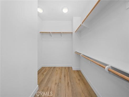 55  Parkdale  , Irvine, CA