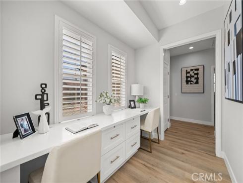 55  Parkdale  , Irvine, CA