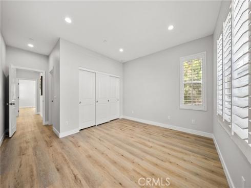 55  Parkdale  , Irvine, CA