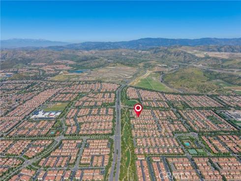 55  Parkdale  , Irvine, CA