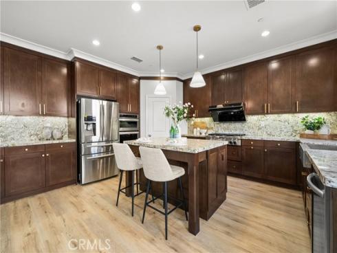 55  Parkdale  , Irvine, CA