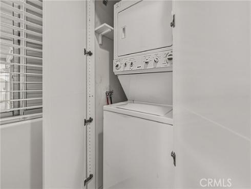 2233  Martin  115 , Irvine, CA