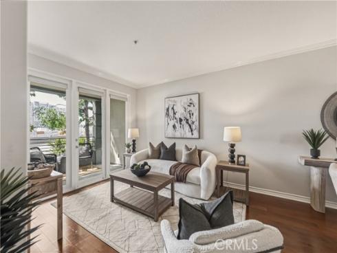 2233  Martin  115 , Irvine, CA