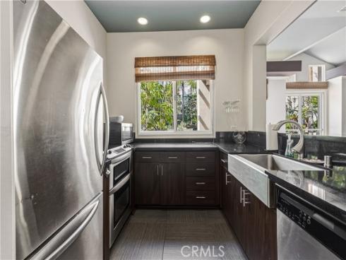 2233  Martin  115 , Irvine, CA