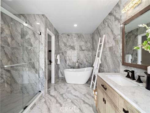 39  Cape Cod  , Irvine, CA