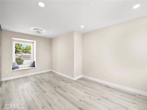 39  Cape Cod  , Irvine, CA