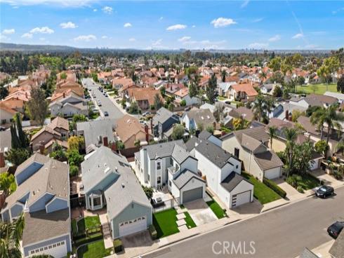 39  Cape Cod  , Irvine, CA