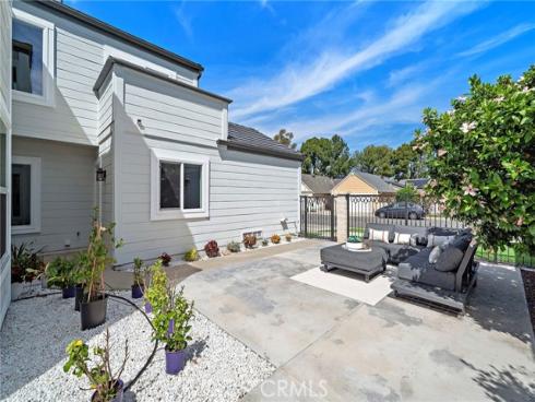 39  Cape Cod  , Irvine, CA