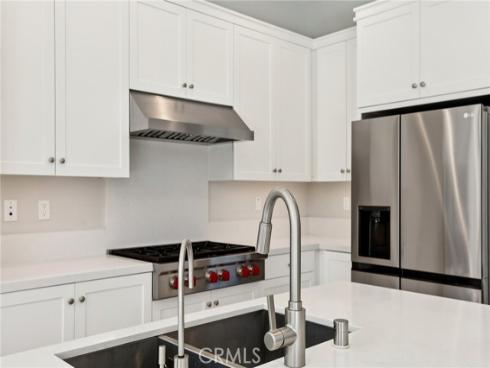 191  Plum Lily  , Irvine, CA