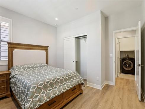 191  Plum Lily  , Irvine, CA