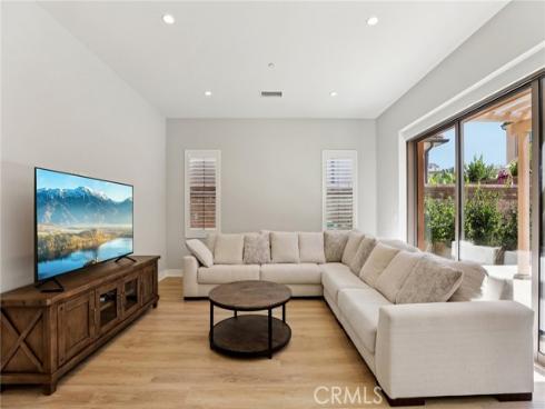 191  Plum Lily  , Irvine, CA