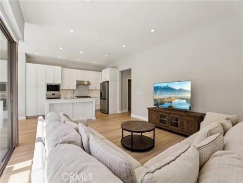 191  Plum Lily  , Irvine, CA