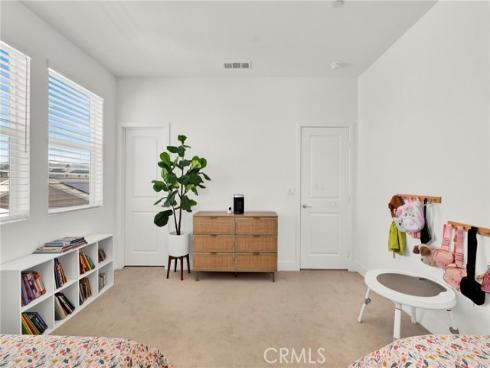 74  Dudley  , Irvine, CA