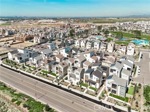 74  Dudley  , Irvine, CA