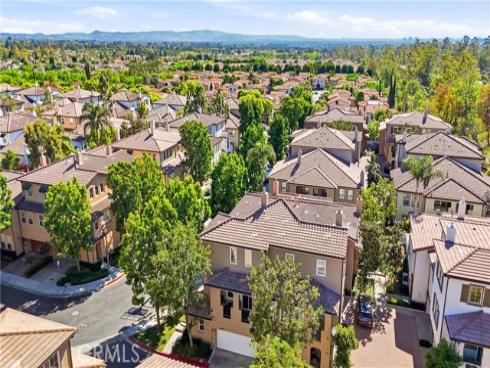 143  Lockford  , Irvine, CA