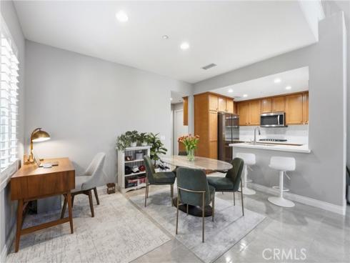 143  Lockford  , Irvine, CA