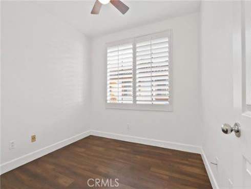 1607  Solvay Aisle  , Irvine, CA