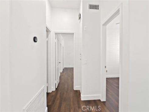 1607  Solvay Aisle  , Irvine, CA