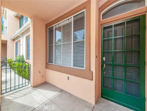 2605  Ladrillo Aisle  , Irvine, CA