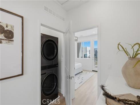 253  Sash  , Irvine, CA