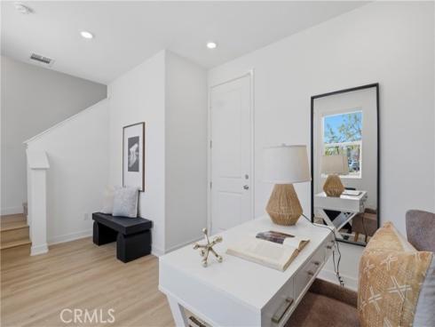 253  Sash  , Irvine, CA