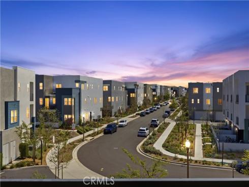 253  Sash  , Irvine, CA