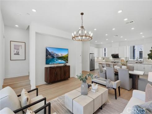 253  Sash  , Irvine, CA