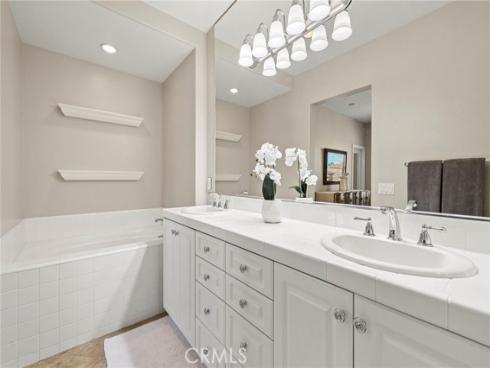 234  Lonetree  , Irvine, CA