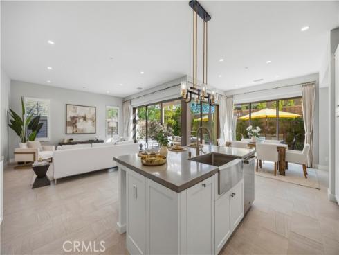 177  Plum Lily  , Irvine, CA