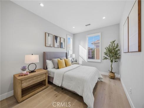 177  Plum Lily  , Irvine, CA