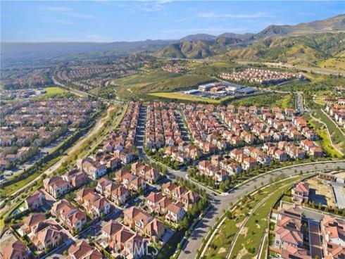 177  Plum Lily  , Irvine, CA