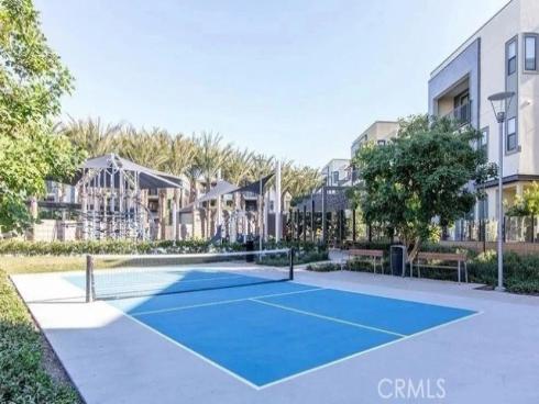 2536  Nolita  , Irvine, CA