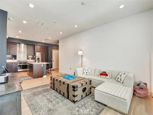 2536  Nolita  , Irvine, CA