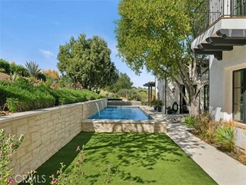 25  Golden Eagle  , Irvine, CA