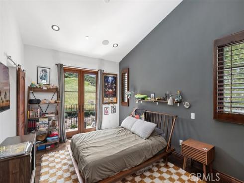 25  Golden Eagle  , Irvine, CA