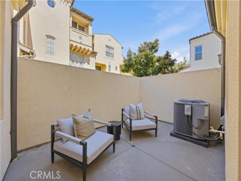 96  Tallowood  , Irvine, CA