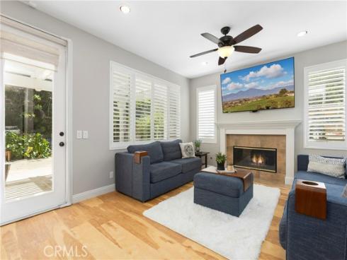 65  Ashcrest  , Irvine, CA