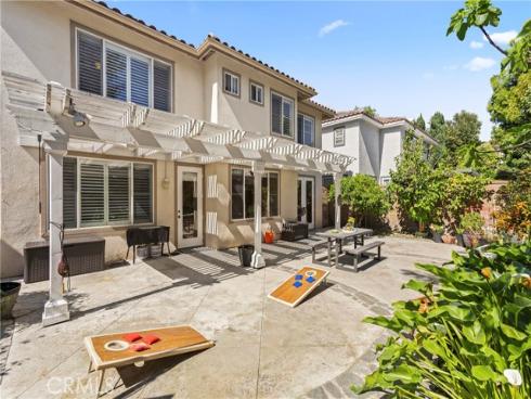 65  Ashcrest  , Irvine, CA