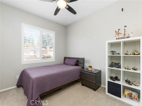 65  Ashcrest  , Irvine, CA