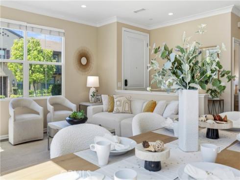 118  Mighty Oak  , Irvine, CA