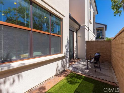 118  Mighty Oak  , Irvine, CA