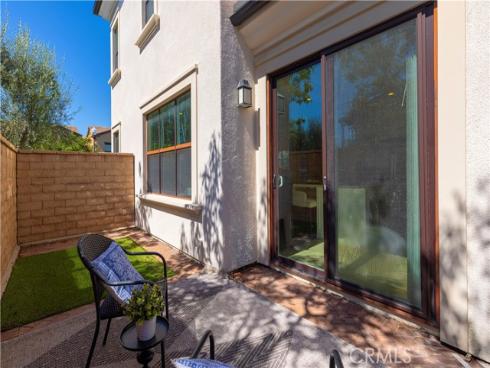 118  Mighty Oak  , Irvine, CA