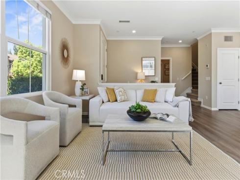 118  Mighty Oak  , Irvine, CA