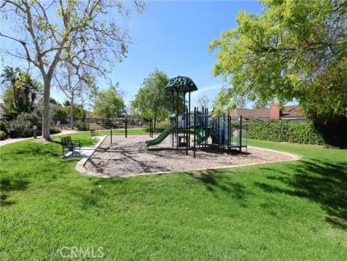 12  Silverwood  19 , Irvine, CA